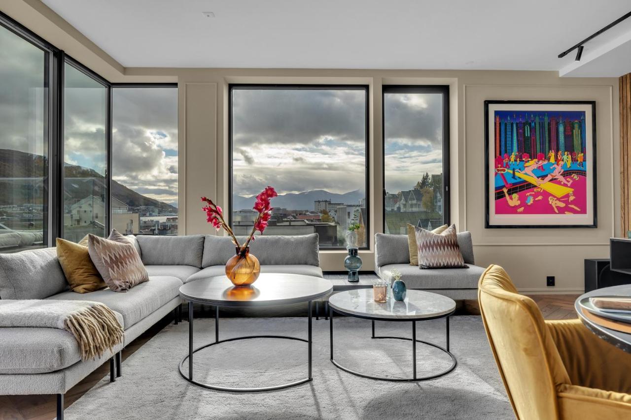 Penthouse In Downtown Tromso New Daire Dış mekan fotoğraf