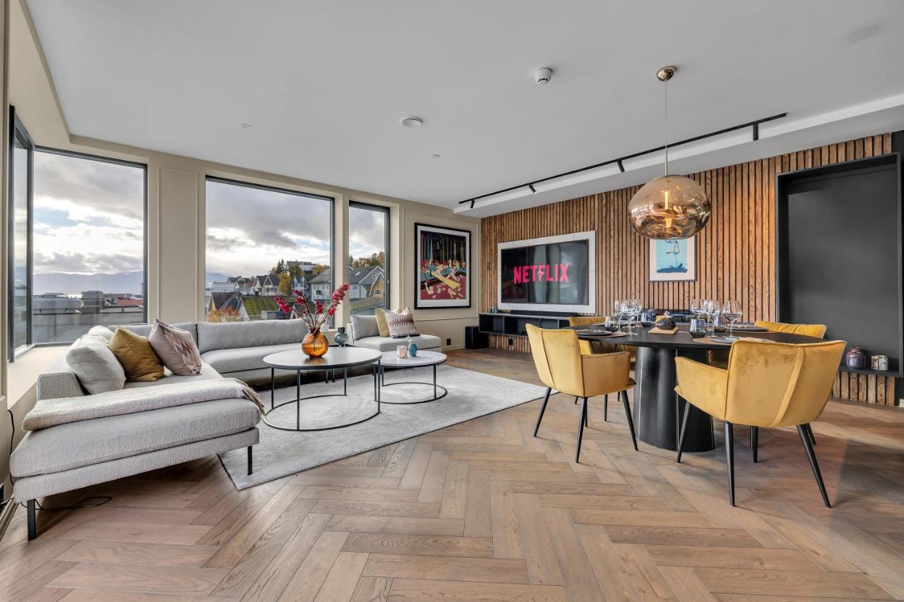 Penthouse In Downtown Tromso New Daire Dış mekan fotoğraf
